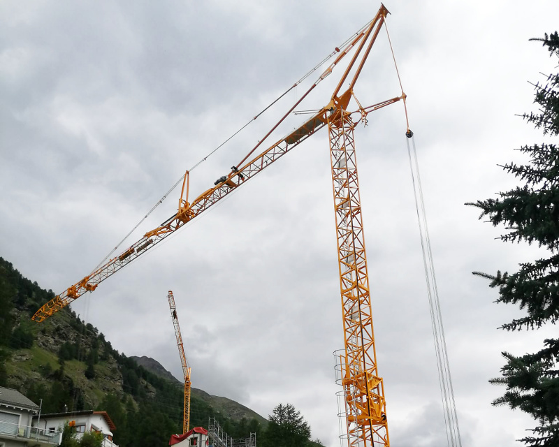 Neukran-Montage im Engadin